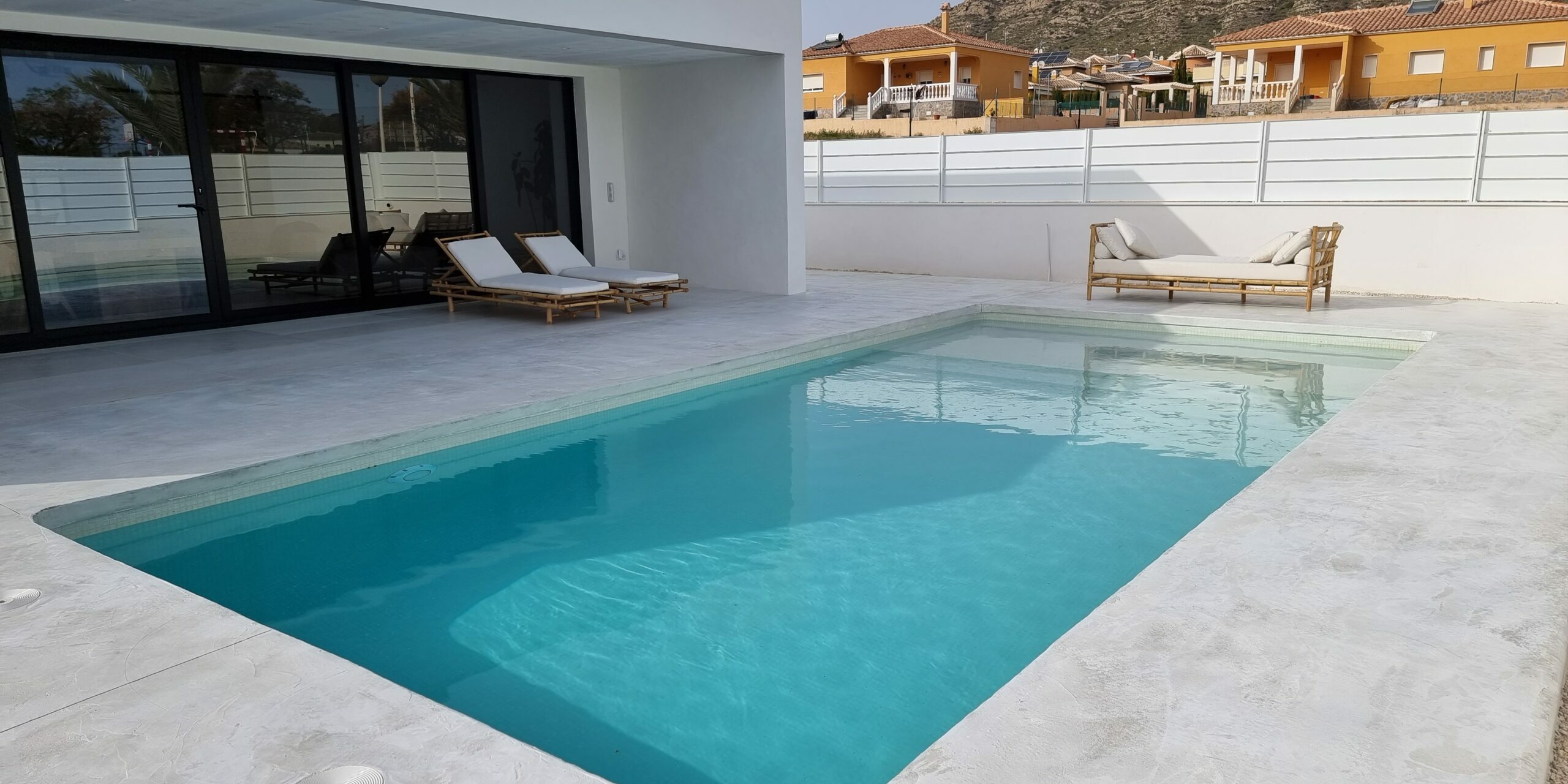 Piscina Paloma Cruz