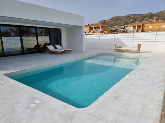 Piscina Paloma Cruz