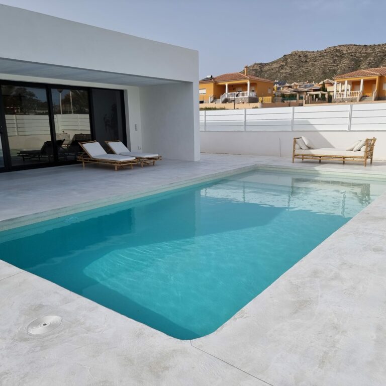 Piscina Paloma Cruz